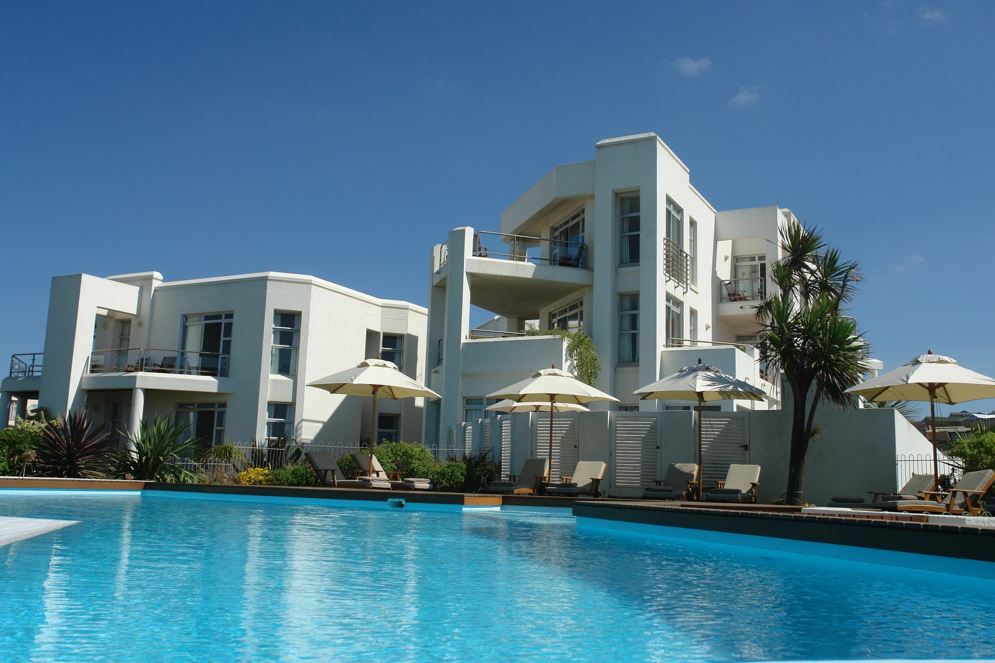 ดิแอซ 15 เฮาส์ ออน เดอะเบย์ Hotel เจฟฟรีส์เบย์ ภายนอก รูปภาพ